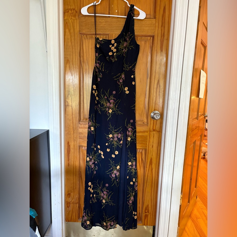 Reformation Evelyn Dress - Picture 5 of 9